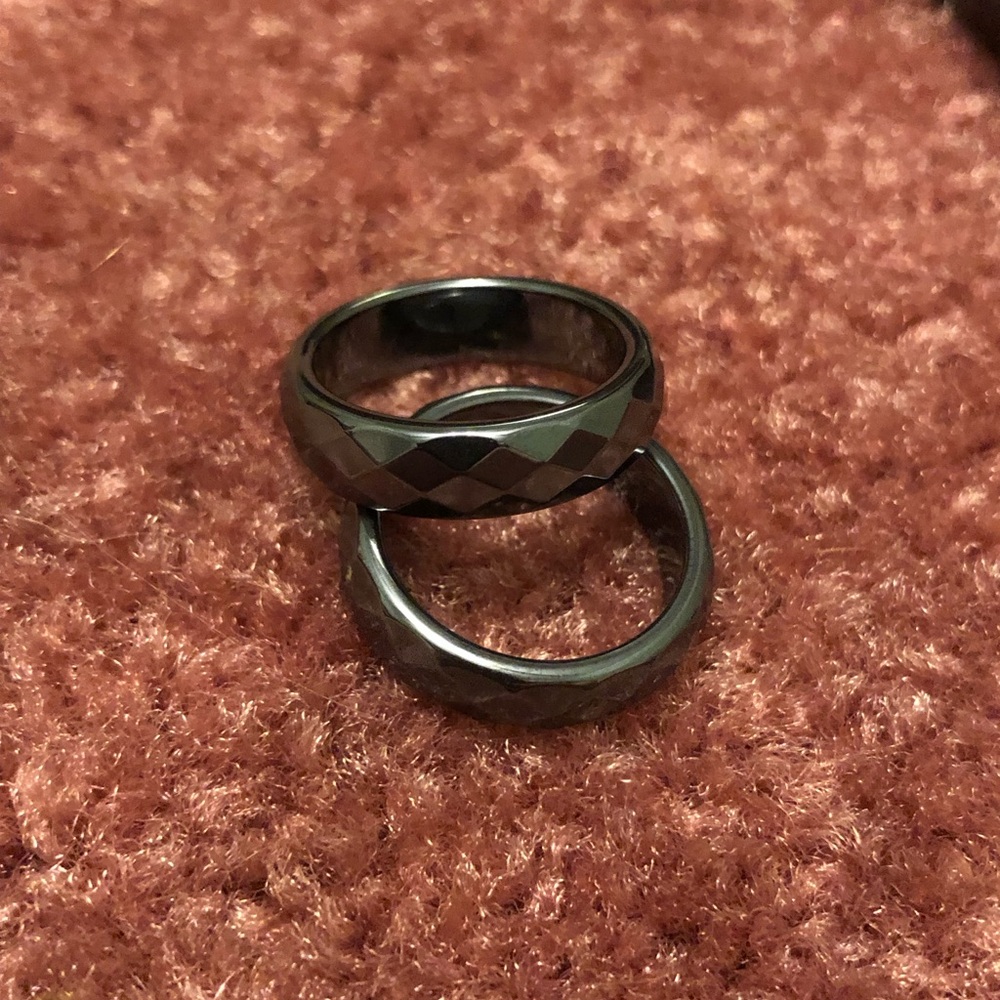 Hematite Jewelry Lot - Picture 7 of 8
